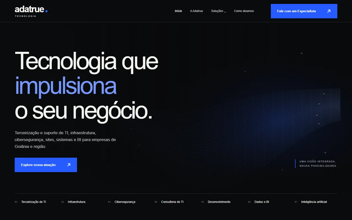 Página inicial do site adatrue.com.br no computador, com o título Tecnologia que impulsiona o seu negócio.